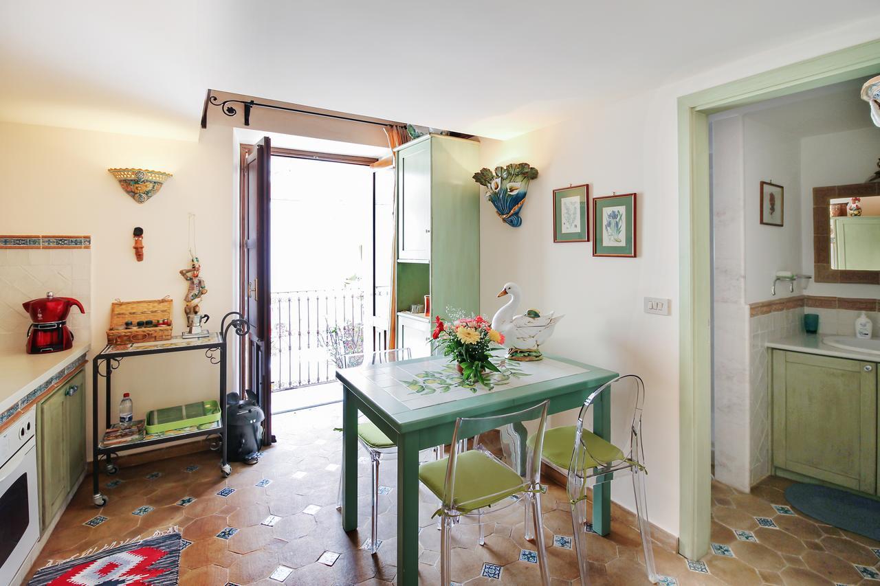 The Charme Of Sicily Apartment Taormina Exterior foto